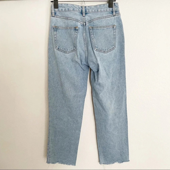 Brandy Melville | John Galt light wash straight leg jeans - Picture 2 of 6